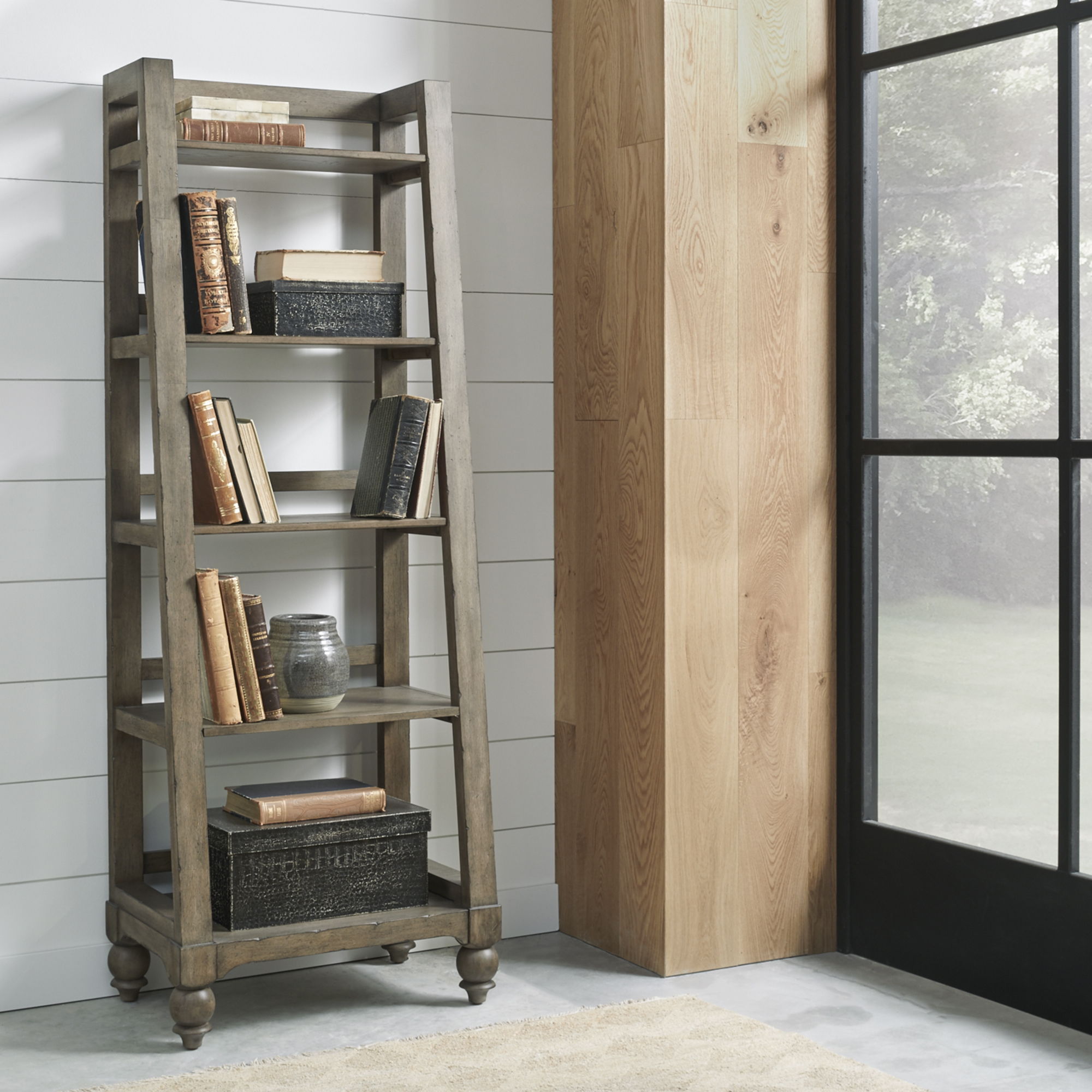 Liberty Furniture Americana Farmhouse – Wood Leaning Pier Bookcase – Light Brown