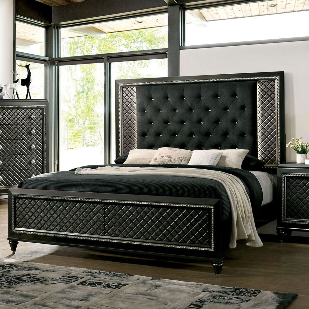 Demetria – Queen Bed – Metallic Gray