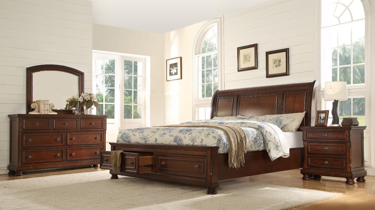 Baltimore Bedroom Set Collection In Walnut