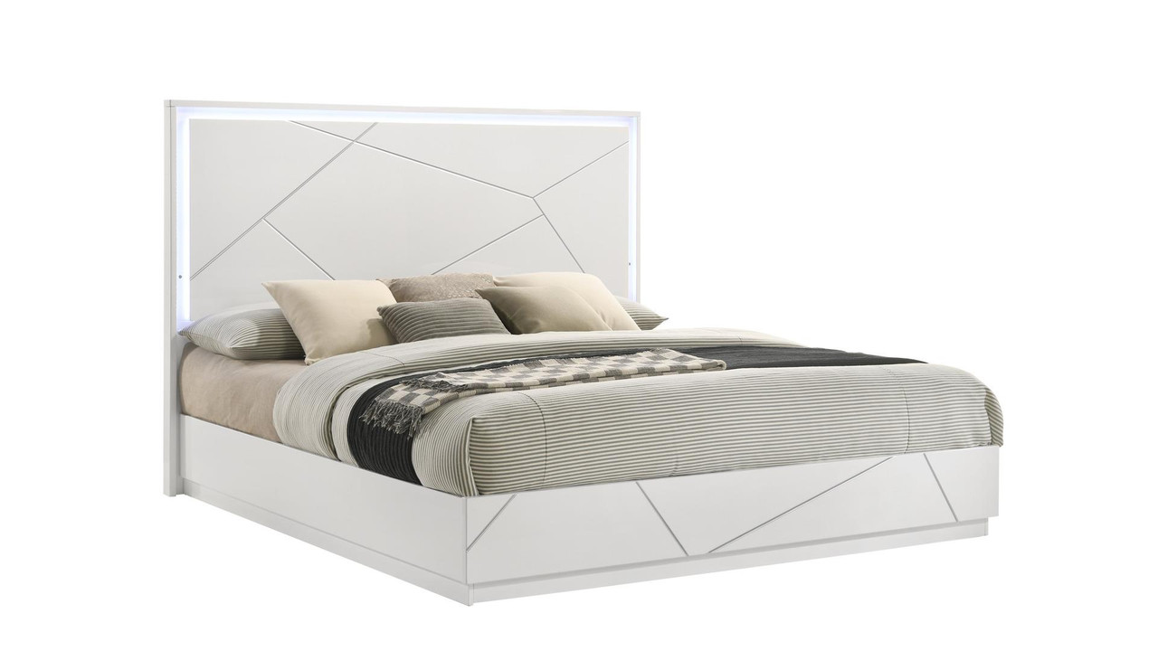 Manhattan Panel Bed in White