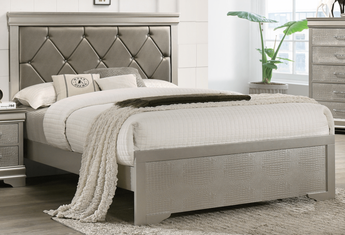 **Flash Sale** Amalia Full Bed – Only 1 at this price!