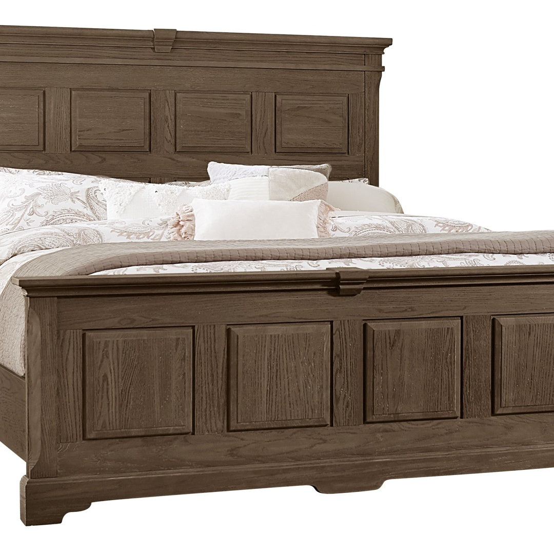 Vaughan-Bassett Heritage – Queen Mansion Bed – Cobblestone Oak