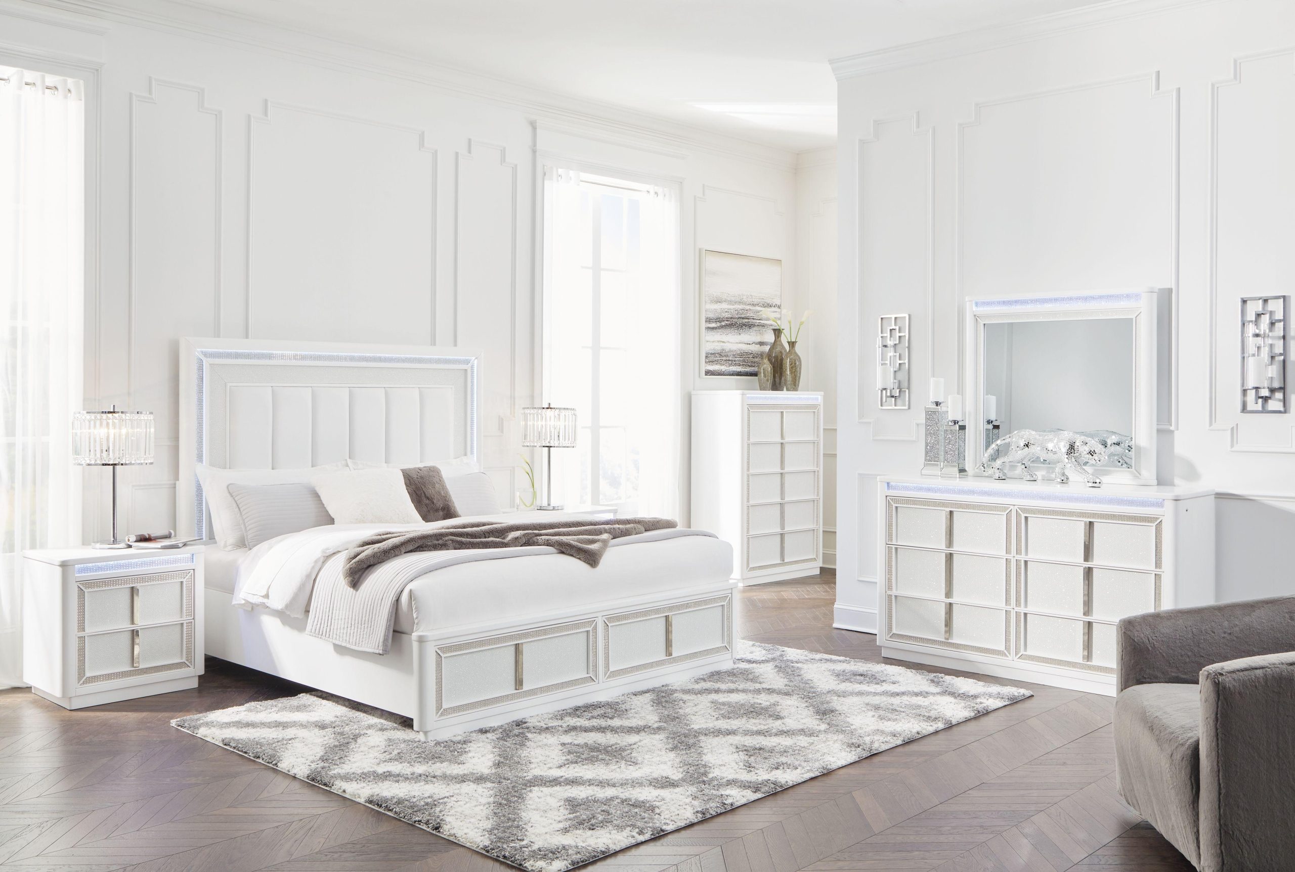 Ashley Chalanna – White – 5 Pc. – Dresser, Mirror, King Upholstered Storage Bed