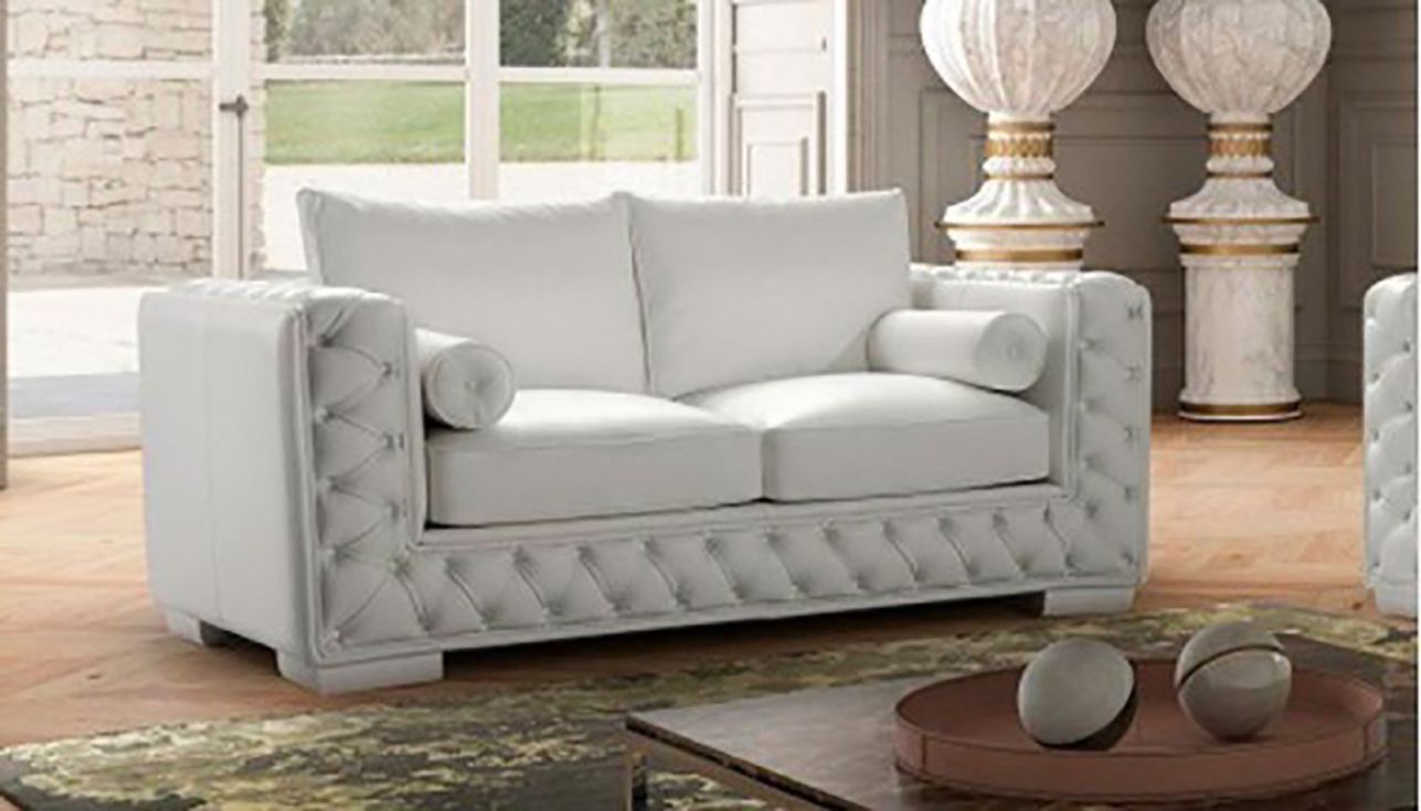 J&M Vanity Loveseat in White 18343-L